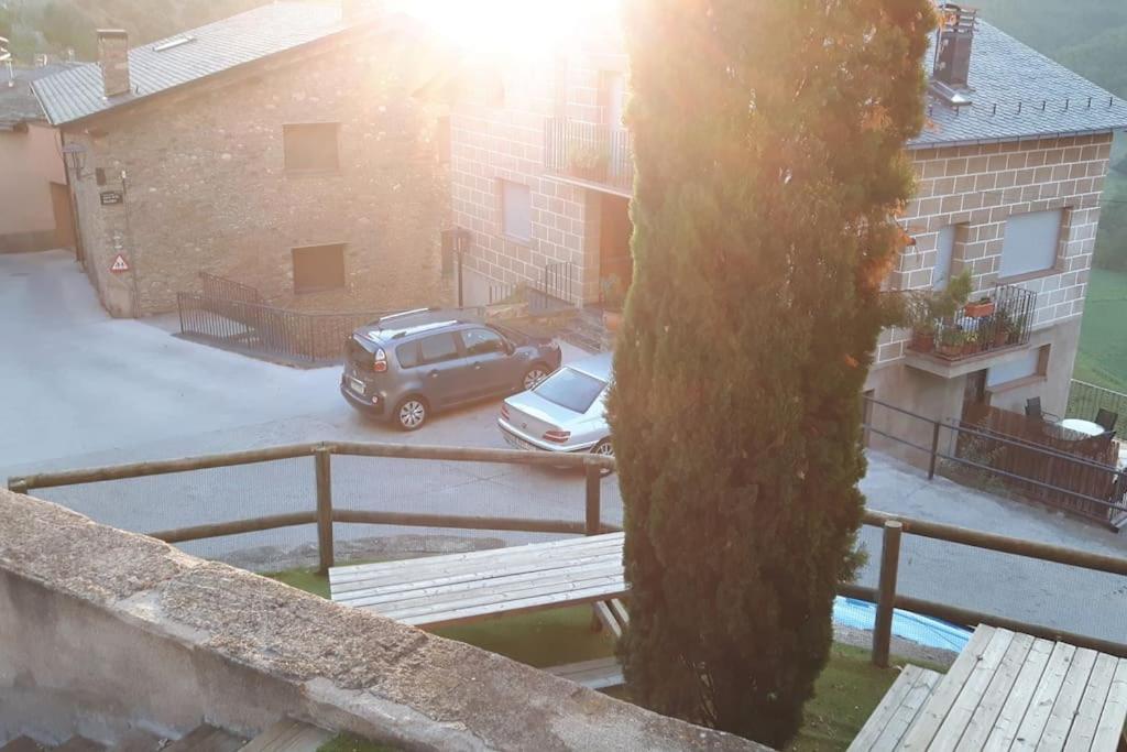 Apartament Gran Pirineu Montferrer Exterior foto