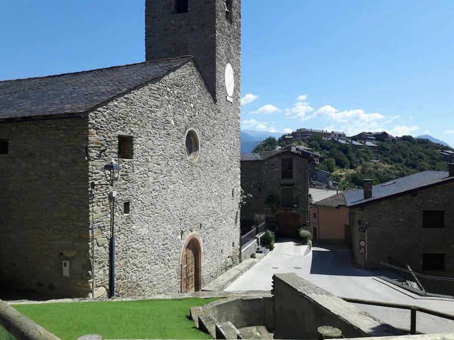 Apartament Gran Pirineu Montferrer Exterior foto